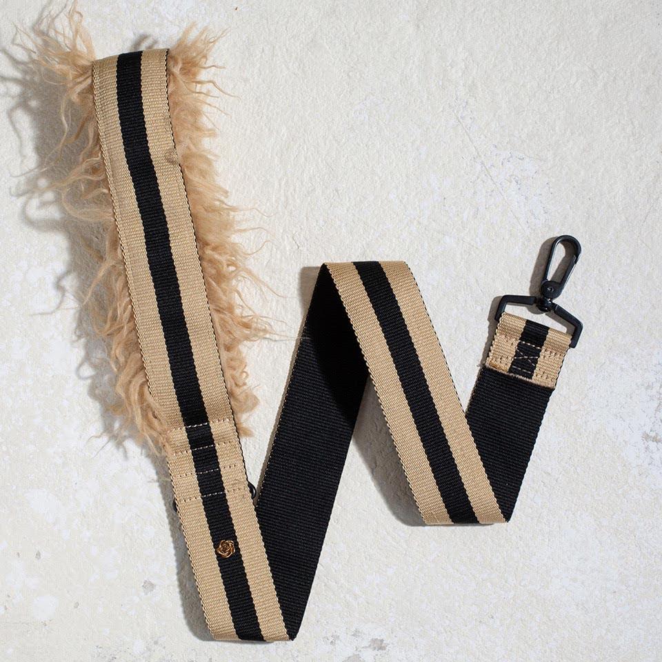 The City Dog Leash Fur